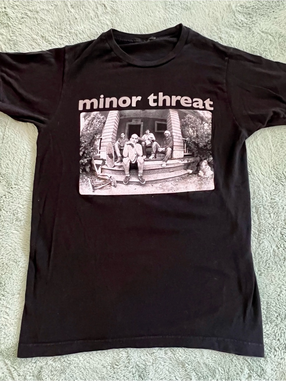 Vintage MINOR THREAT Black Band Graphic Tee Men's Small